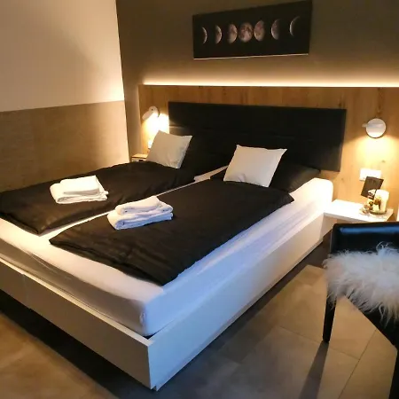 & Modern By Apartment *